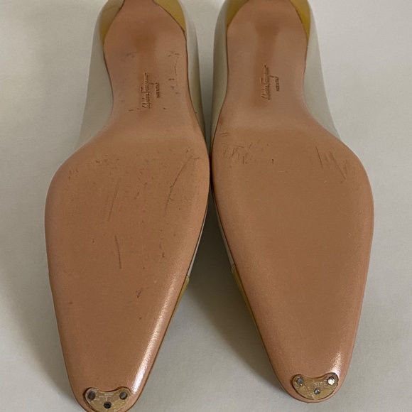 Ferragamo Women's Shoes (Pumps) - Picture 4 of 6